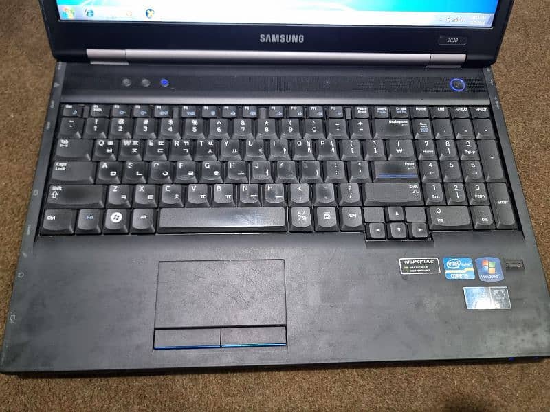 Samsung laptop (core i5 2nd gen) 2