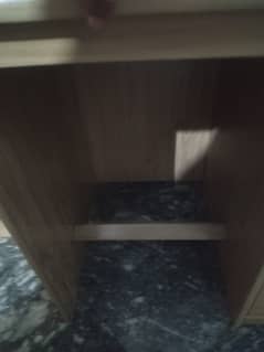 Table For Urgent Sale