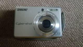 Sony Cyber-Shot DSC-8730