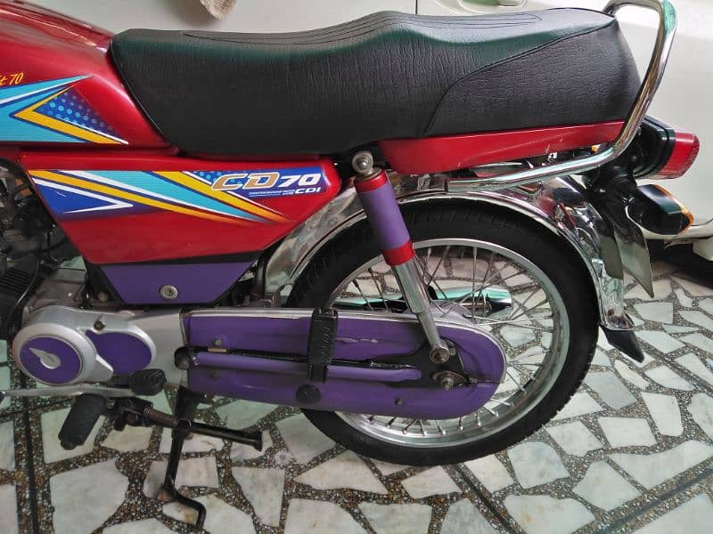 Honda CD 70 2019 8