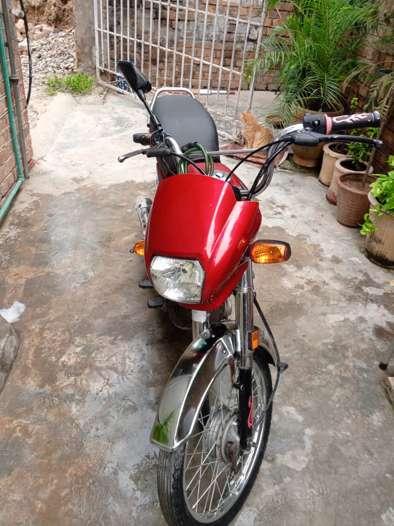 Honda CD 70 Dream 2014 5