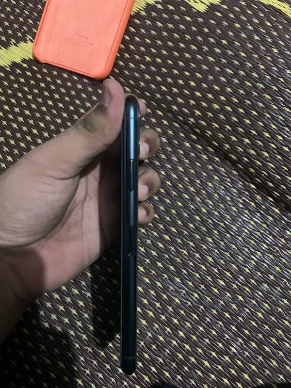 iphone 11 pro max 64 gb non pta 2