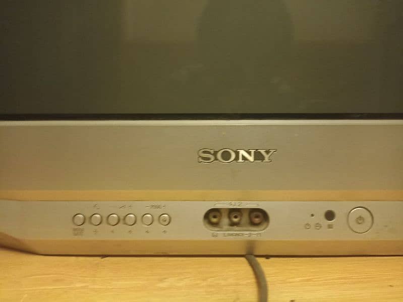 Sony WEGA 21 inch 1