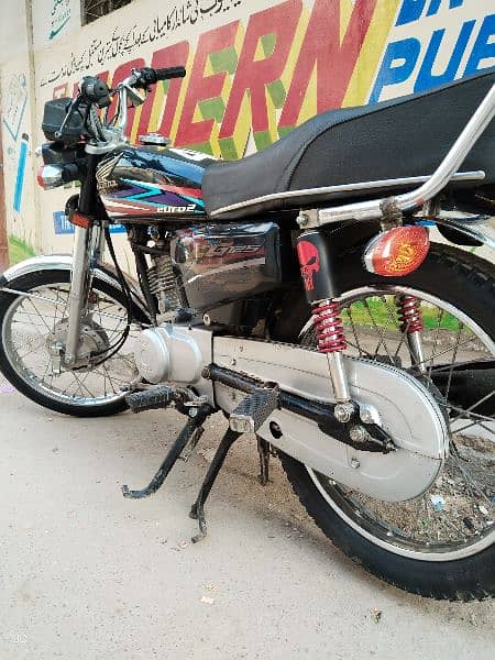 Honda 125 2019 5