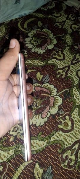 Vivo y55A 4gb ram 64memory 10by10 condition Lene rabata 03221504920 1