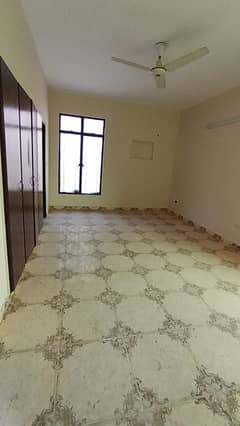 1 Kanal House For Rent at Prime Location For Office, School, and Multi National Company in Model Town Ext Lahore