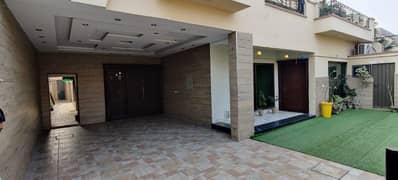 1 Kanal Ideal Location 5 Bedroom House For Sale In A Block Faisal Town Lahore