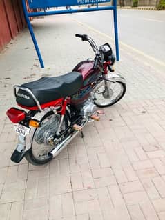 Honda CD70. Golden VVIP Number 804