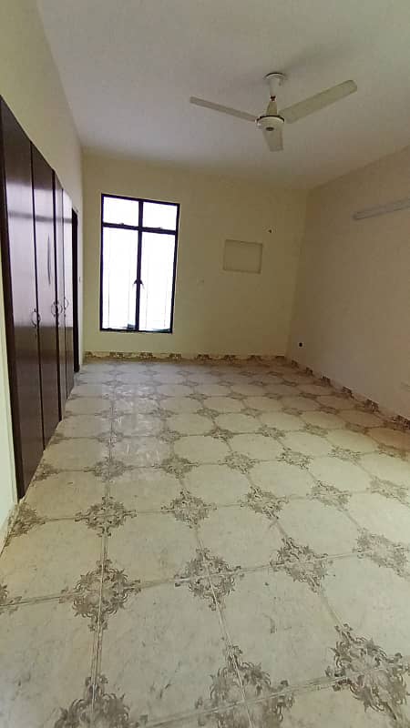 1 Kanal Luxury Main Road House For Rent Best For Office, School, College, And Multinational Company In L Block Model Town Lahore 14