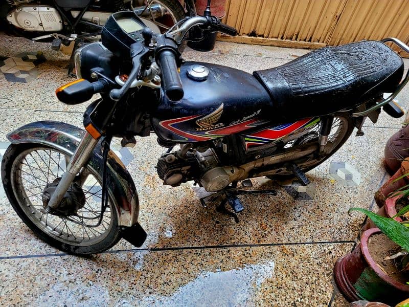 Honda CD 70 2018 4