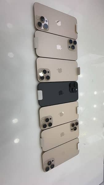 IPHONE 16 PRO MAX HK KITS 0