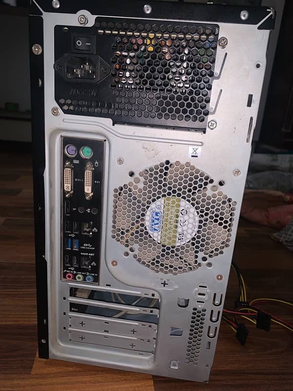 i7 4th gen gaming pc with 650watt psu 4