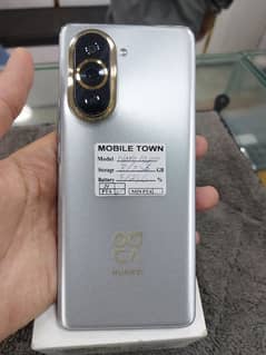 HUAWEI NOVA 10 PRO, 8/256GB, PTA APPROVED, 10/10 CONDTION FULL BOX