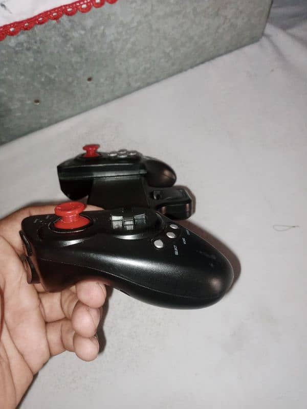 Mobaile game controllar 1