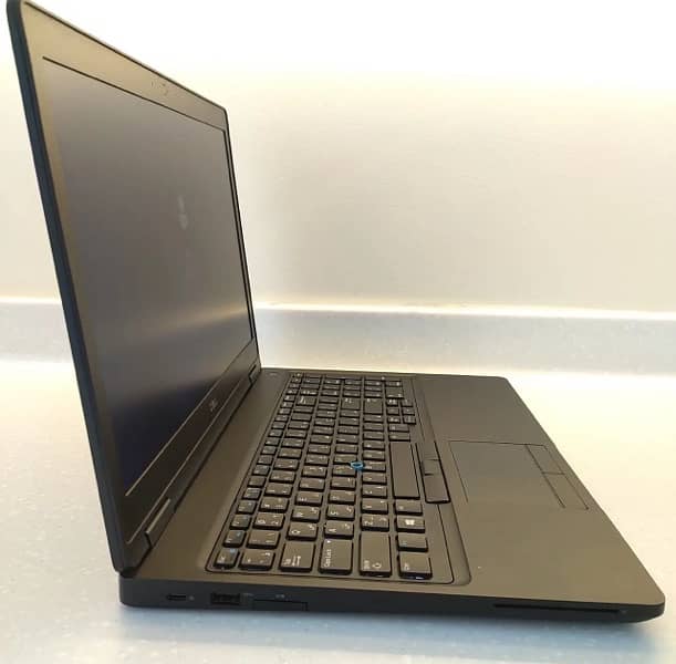 Dell 5590 2