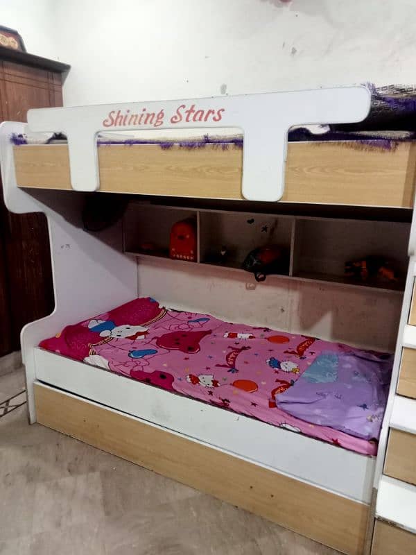 tripal story bed 2