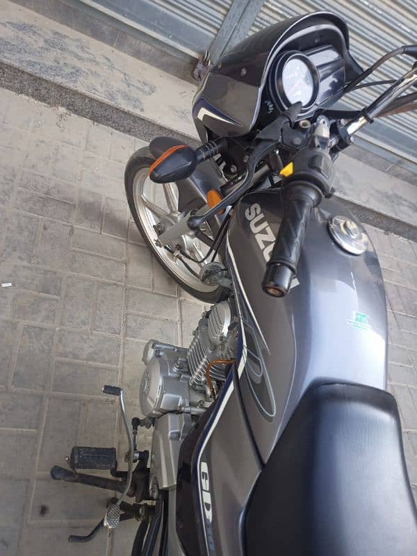 SUZUKI GD 110 8