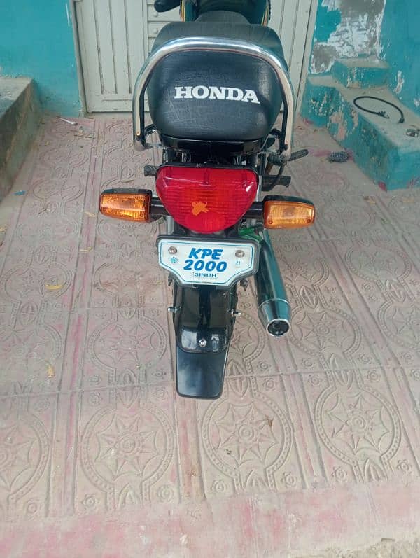 Honda CD 70 8