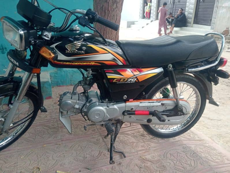 Honda CD 70 9