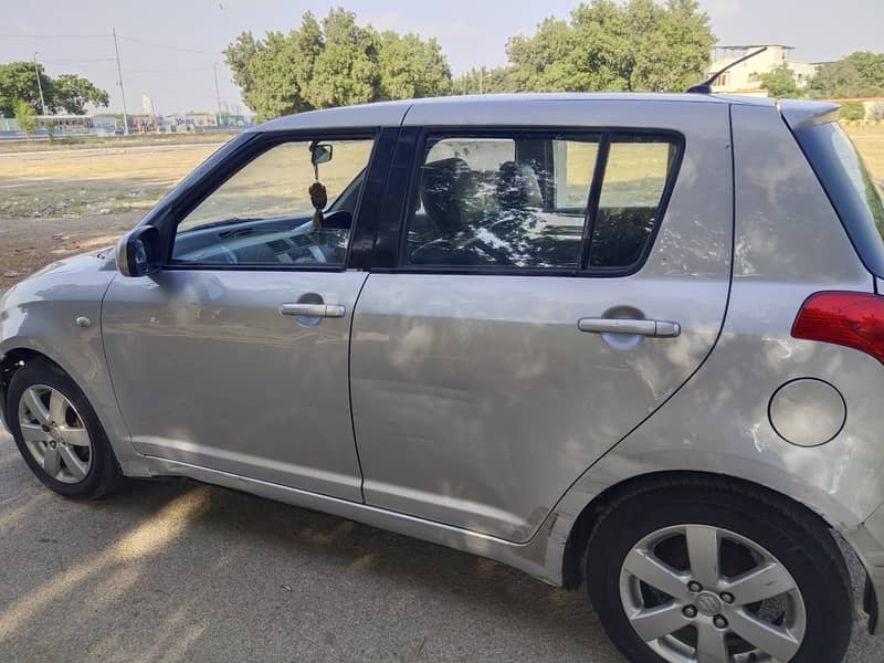 Suzuki Swift 2012 DLX ( Home use car in Good condition ) 2