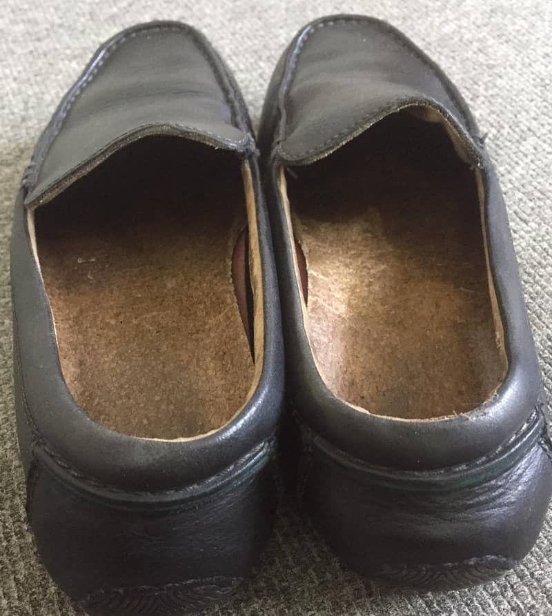 Branded & Important Shoes in Pure leather and New/Excellent Condition 12