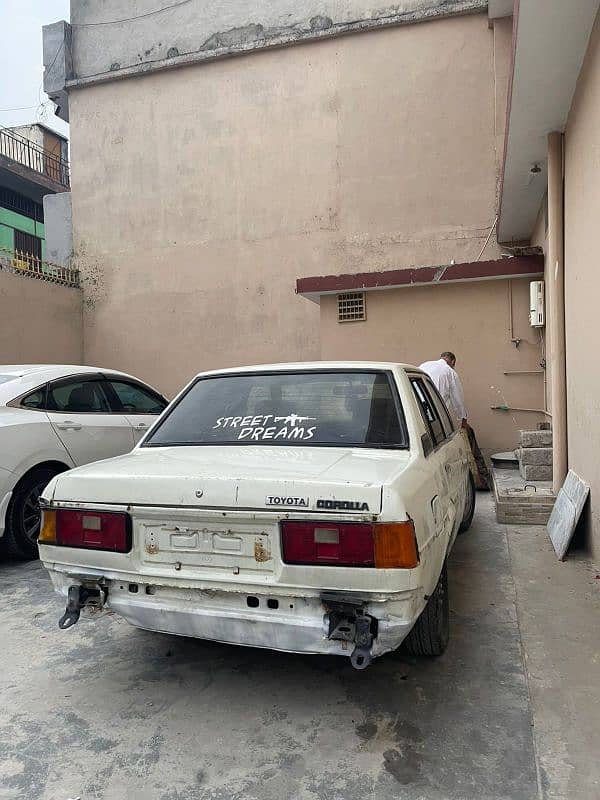 Toyota Corolla ke70 1