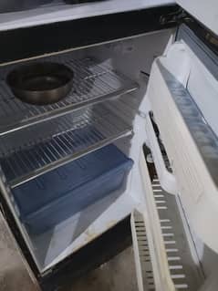 good condition refrigerator 03027566673