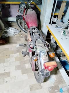 honda cb100  karachi number (03145221981 phone)