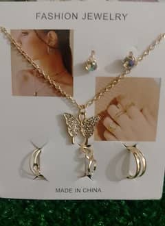 5 in 1 Locket Earrings And Rings Set all Pakistan delivery free