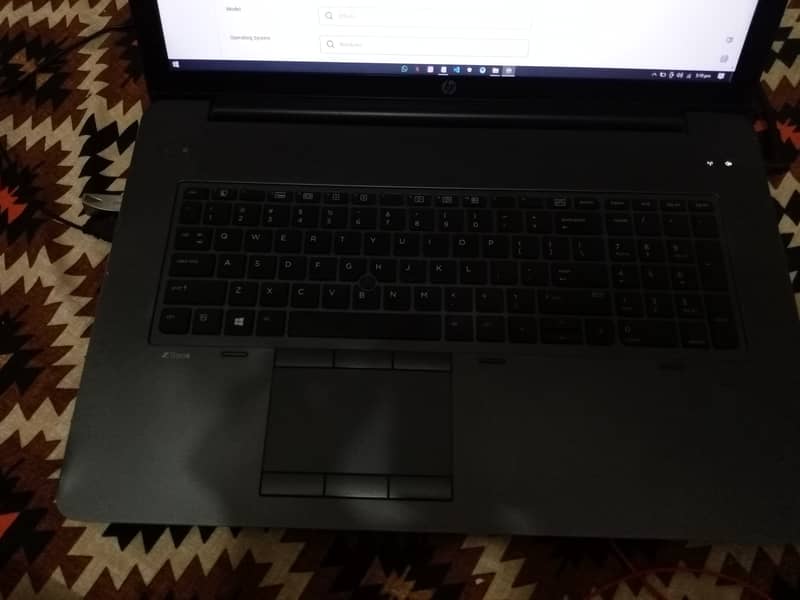 HP ZBOOK17 G3 gaming WORK STATION 8