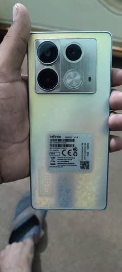 Infinix note 40 12/256 9 month warranty