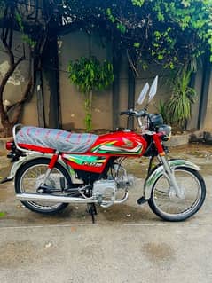 Honda cd 70 2022 model total original bike 22model 10/10 condition