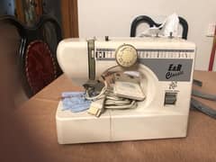 zigzag sewing machine