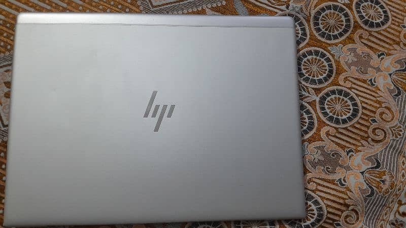 HP EliteBook 830 G5 1