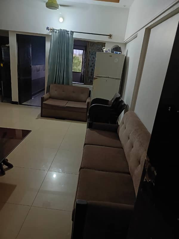 2nd Floor Road Side West Open 2 Bedroom D/L Flat For Sale In Block K North Nazimabad 10