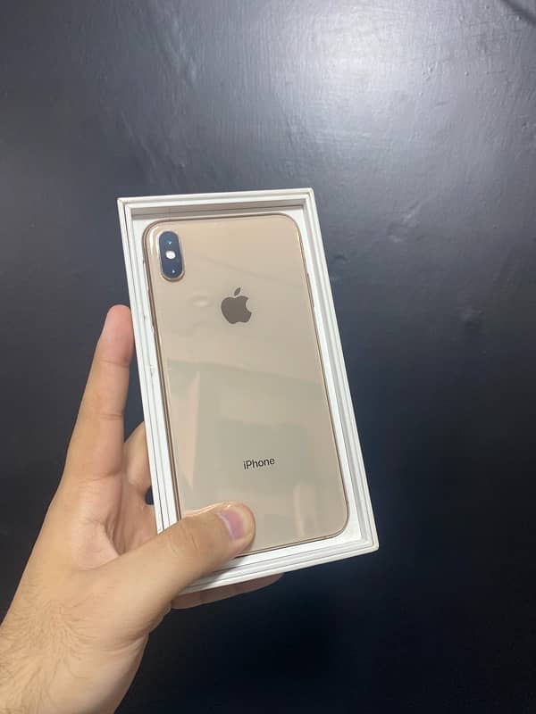 Iphone XsMax 64Gb GOLD PTA APPROVED 0