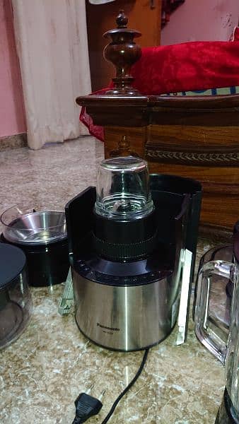 Penasonic juicer 3IN1 MADE in MALAYSIA WITH WARANTY CARD 2