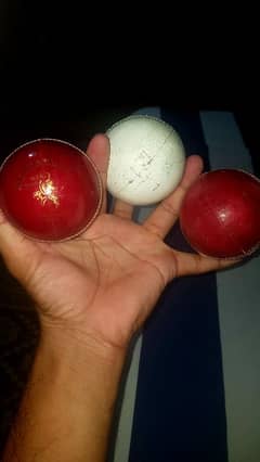 200% original test and t20 ball.