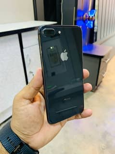 iphone 8plus 64gb