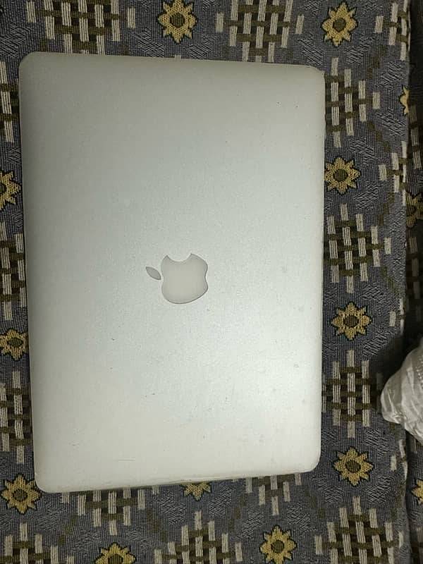 2017 MacBook Air 8/500 2