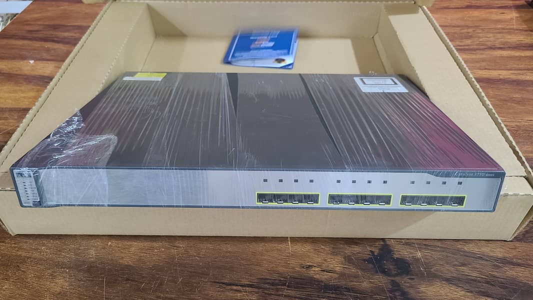 Cisco WS-C3750G-12S-S With 12SFP Switch Price In Pakistan (With Box) 6