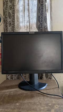 lenovo 22" LCD 0