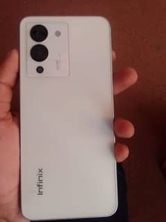 Infinix 8/128 gb note 12