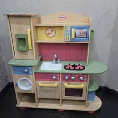 toy kitchen