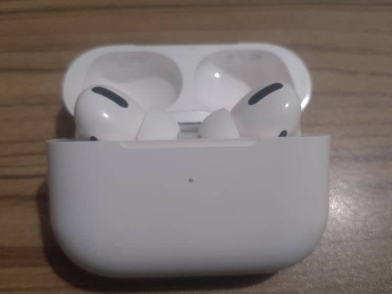 Airpods pro 0