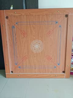 wooden carom board