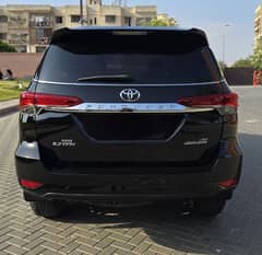 Toyota Fortuner V 2017