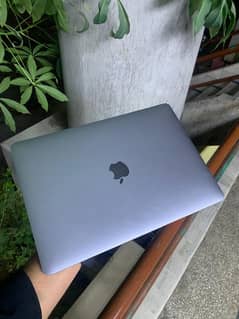 Macbook M1 Pro