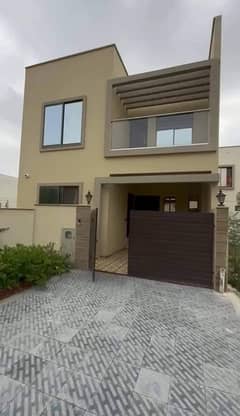 125 SQYRD Vila Available FOR RENT 03010885356