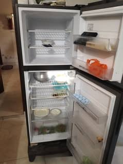 Haire Refrigerator for urgent sale